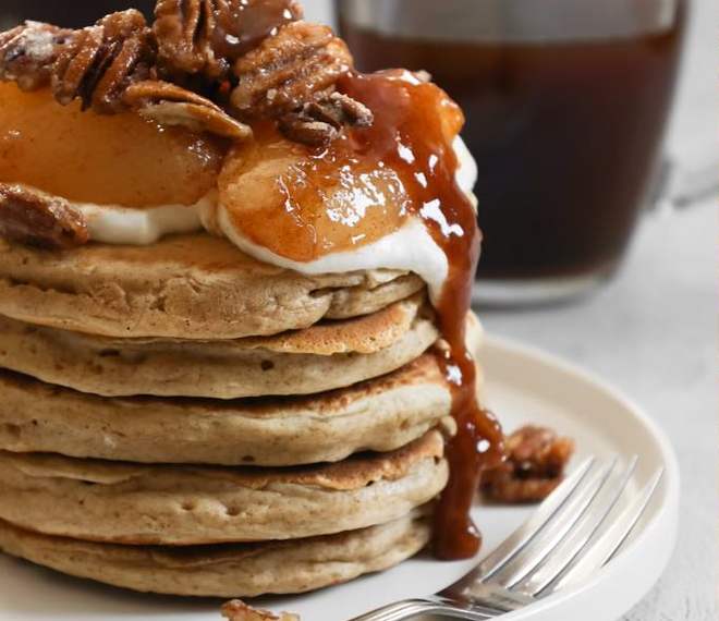 Caramelized pear with candied pecan pancakes