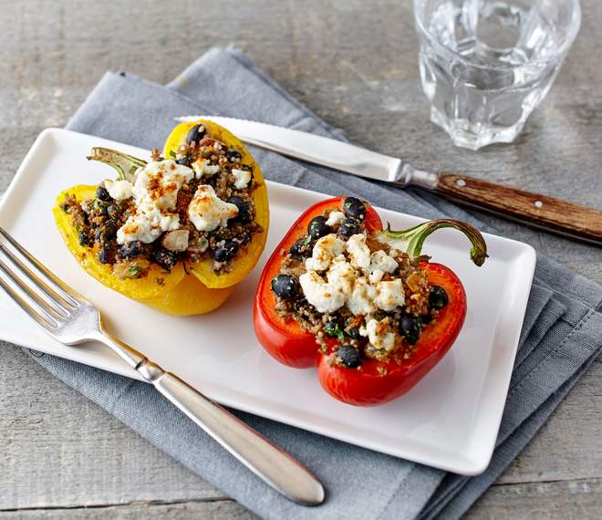 Stuffed peppers with couscous, dried fruit and almonds