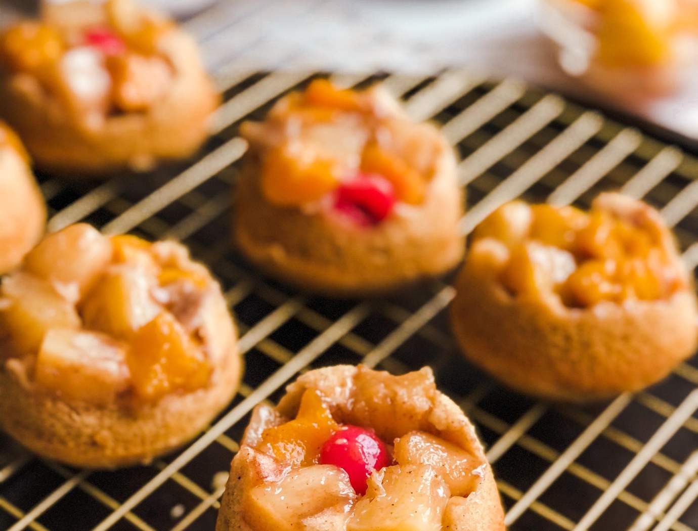 Mini-gâteaux renversés aux fruits