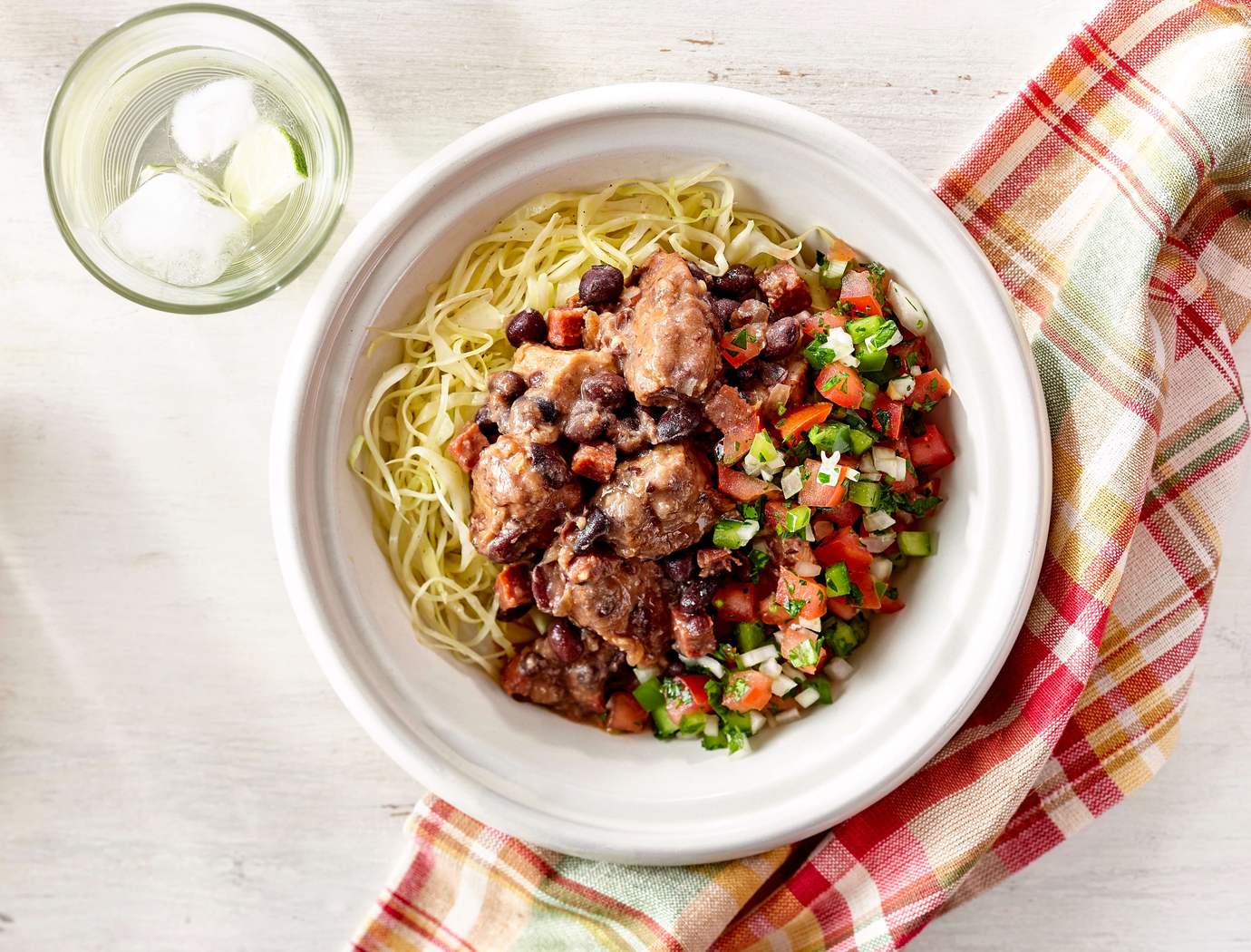 Quick Feijoada scented black bean stew