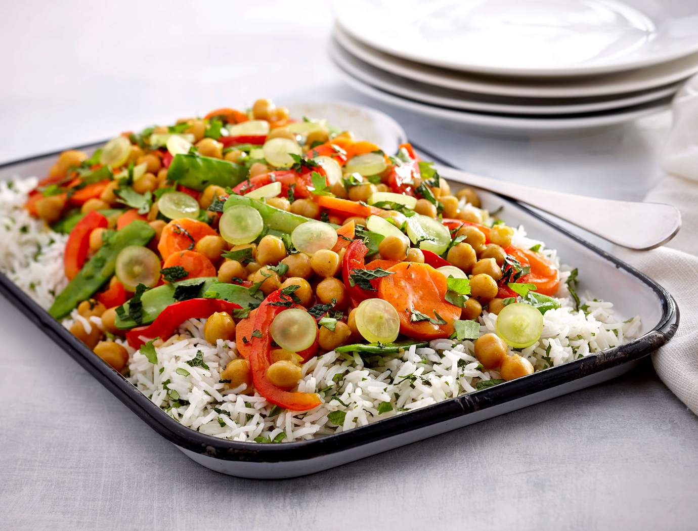 Basmati rice with honey and curry chickpeas